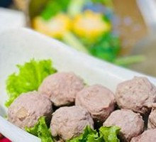 Handcrafted Fresh Beef Meatballs