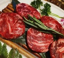 Milk-Scented Beef Tenderloin