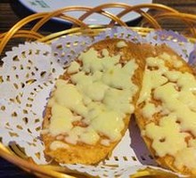 Beef and Toast Stir-Fry