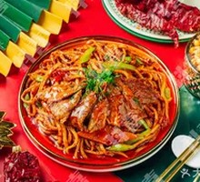 Manager's Secret Tender Beef Fried Rice Noodles