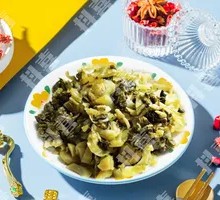 Crispy Sourdough Pickle