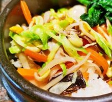 Traditional Stone Pot Bibimbap
