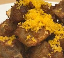 Golden Garlic Pork Ribs