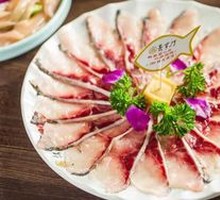 Sour Cabbage and Carp Hot Pot