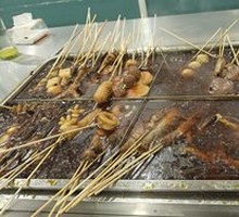 Braised Chicken Feet with Tiger Skin