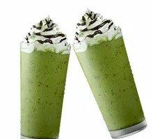 Matcha Cocoa Crunch Frappuccino