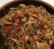 Sour Cabbage Noodles