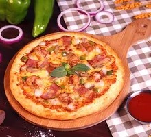 BBQ Chicken Bacon Pizza