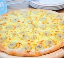 Banana Cheese Pizza