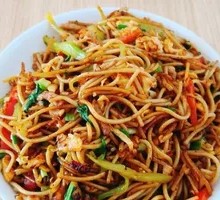 Egg and Pork Noodles Stir-Fry