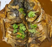 Fish Head with Flatbread