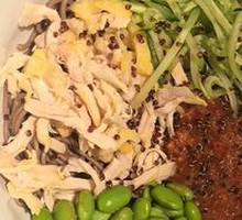 Spicy Qin Pepper Chicken Thread Buckwheat Noodles