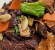 Stir-fried Wild Mushroom with Meat