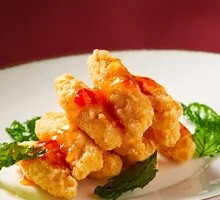 Cantonese Fried Shrimp Dumplings with Thai Chicken Sauce