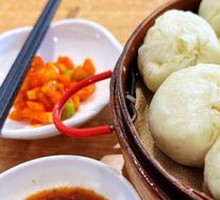 Three-Flavor Steamed Dumplings