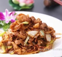 Scallion Stir-Fried Lamb