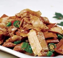 Fried dried tofu with cured pork