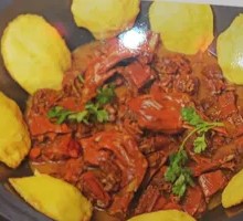 Stewed Goose in Iron Pot