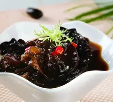 Spicy Stir-Fried Wood Ear Mushrooms