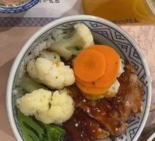 Teriyaki Chicken Rice with Mashed Potatoes