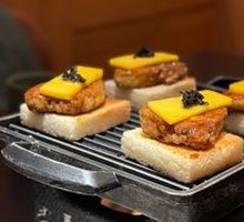 Cheese Toast with Pan-Seared Foie Gras