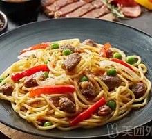 French Black Pepper Beef Pasta