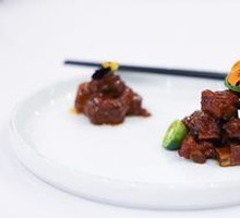 Plum-Flavored Spare Ribs