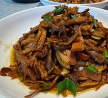 Hunan smoked pork with bamboo shoots