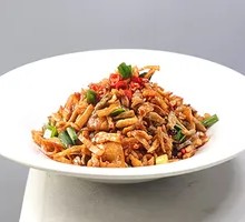 Stir-fried Pork with Pickled Chilies