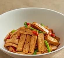 Stir-fried Tofu with Fragrant Wild Mushrooms