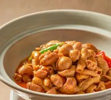 Braised Pork Intestines in Clay Pot