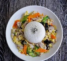 Wood Ear Mushroom and Pork Rice Bowl