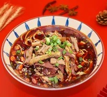 Flavorful Beef Offal Noodles
