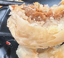 Fresh Meat Crisp Pastry