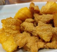 Crispy Pork with Potato Combo