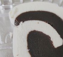 Red Bean Custard Roll