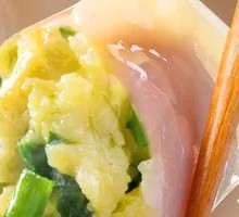 Leek and Egg Dumplings