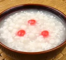 Sweet Rice Balls in Fermented Glutinous Rice Water