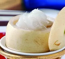 Braised Pear in Rock Sugar