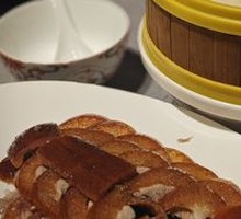 Signature Crispy Roast Duck