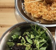 Golden Deep-Fried Egg Roll