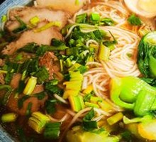 Thick Flavor Braised Pork Noodles