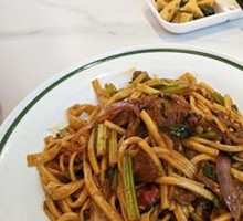 Special Dry-Fried Noodles