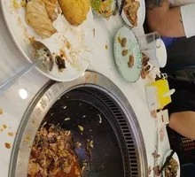 Stewed Garganey Fish in Iron Pot