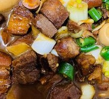 Braised Pork Belly with Quail Eggs