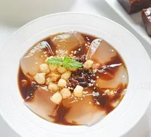 Self-Service Brown Sugar Ice Jelly