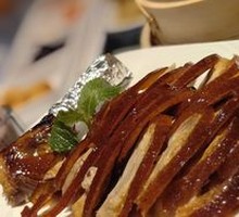 Crispy Delicate Roast Duck