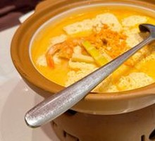 Stewed Tofu with Fresh Shrimp and Sea Urchin