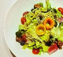 Olive Oil Amber Almonds with Fresh Vegetables