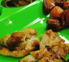 Pan-Seared Black Pepper Chicken Cutlet